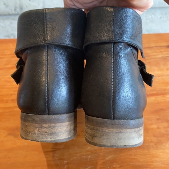 Steve Madden Stinger Fold Over Ankle Black Leather Boots - Picture 8 of 16